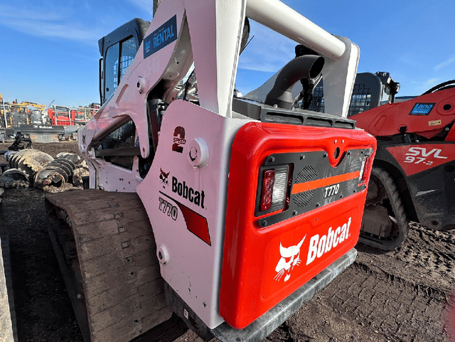 Image of Bobcat T770 equipment image 3