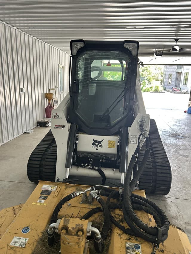 Image of Bobcat T770 equipment image 1