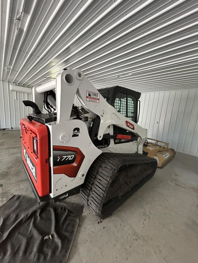 Image of Bobcat T770 equipment image 4