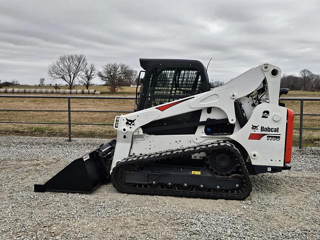 Image of Bobcat T770 equipment image 2