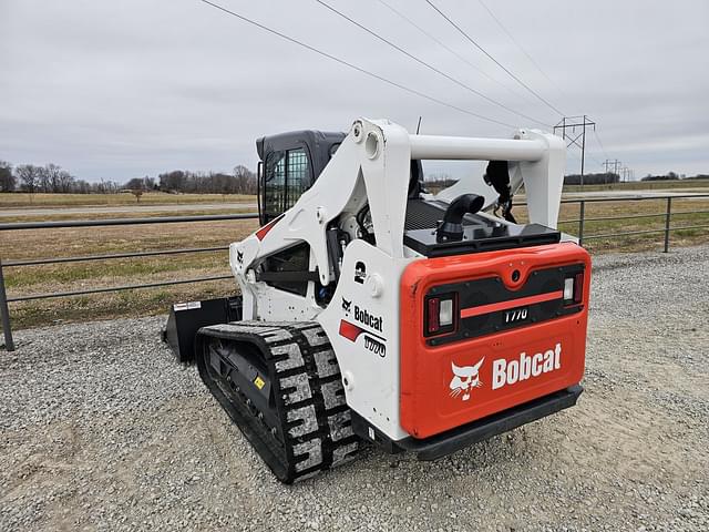 Image of Bobcat T770 equipment image 4