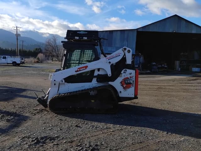 Image of Bobcat T770 equipment image 4