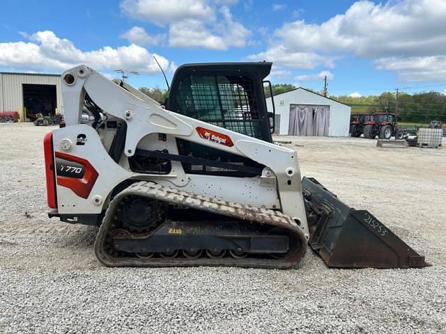 Image of Bobcat T770 equipment image 4