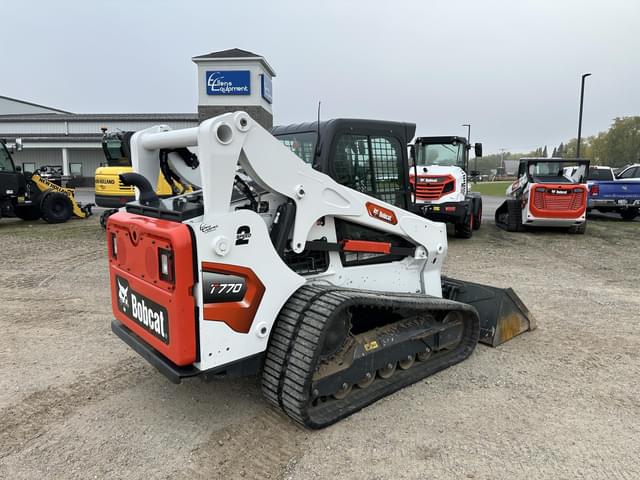 Image of Bobcat T770 equipment image 2