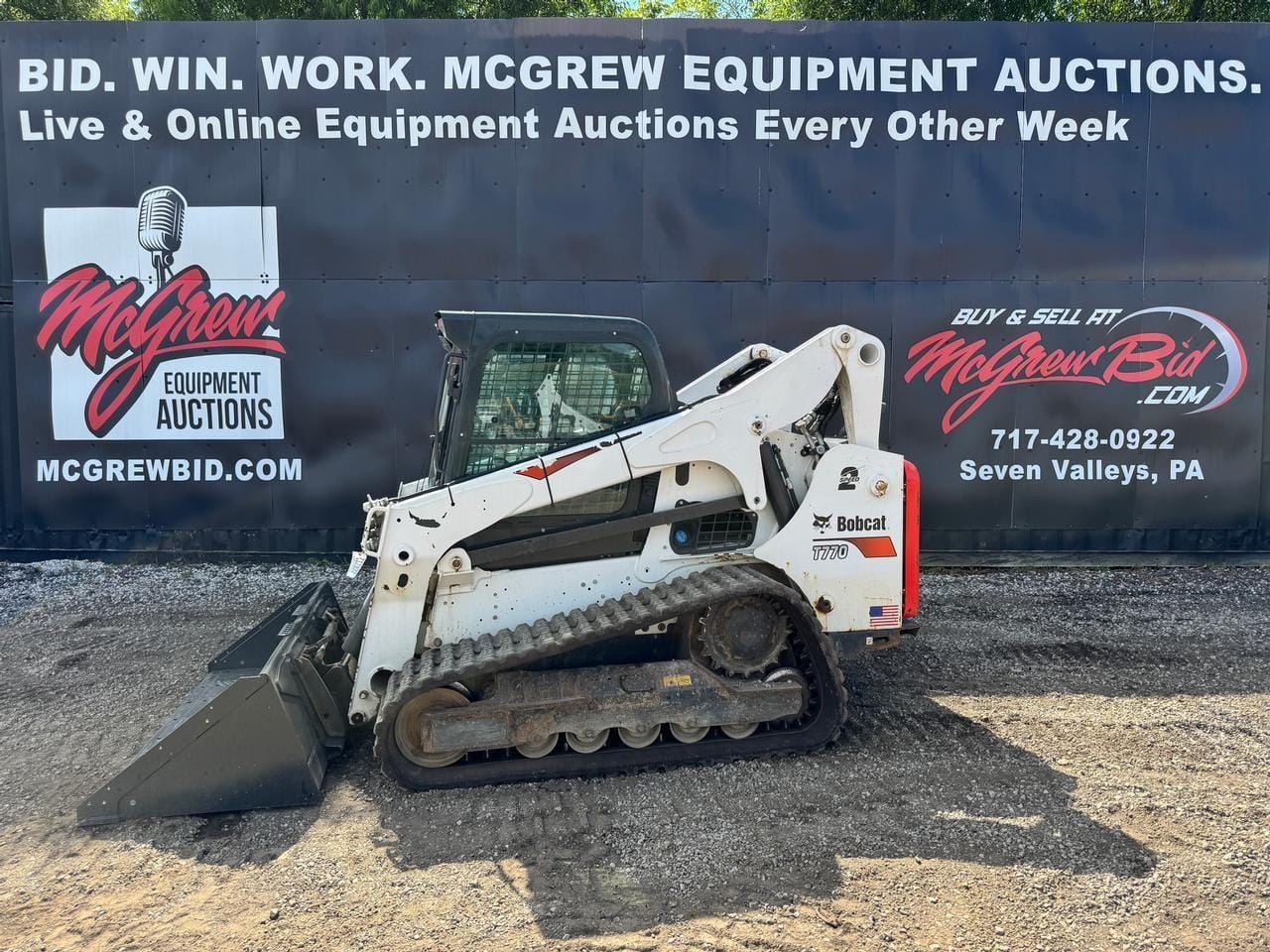 2023 Bobcat T770 Equipment Image0
