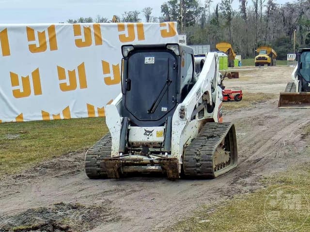 Image of Bobcat T770 equipment image 1