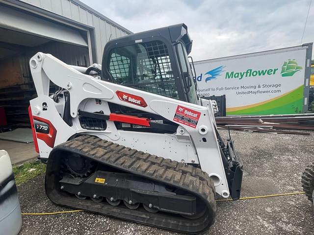 Image of Bobcat T770 equipment image 3