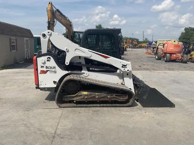 Image of Bobcat T770 equipment image 4