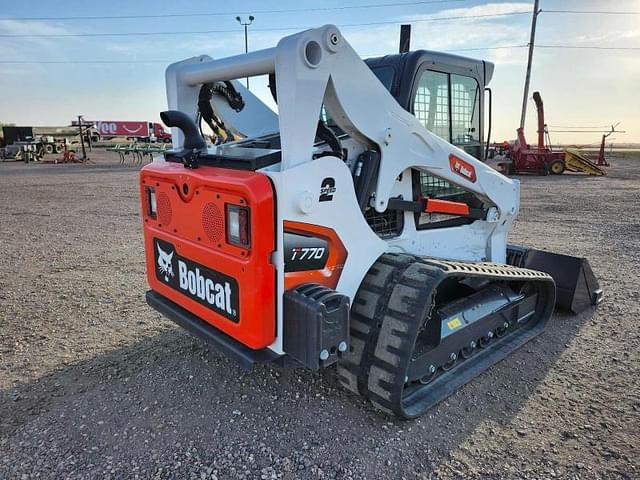 Image of Bobcat T770 equipment image 2