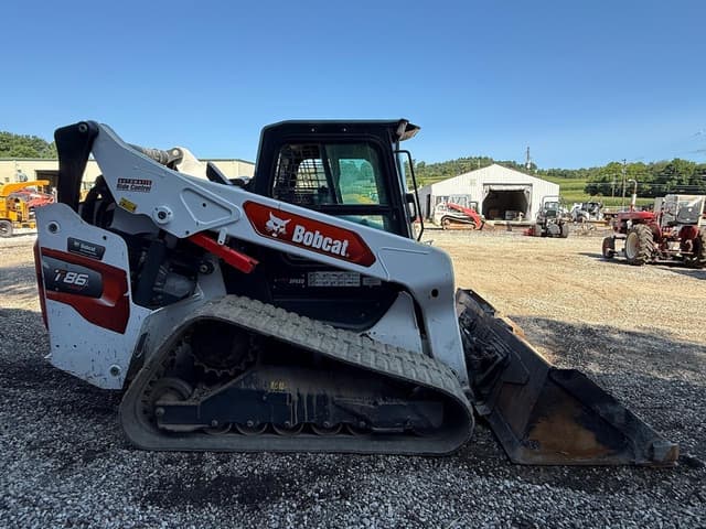 Image of Bobcat T86 equipment image 1