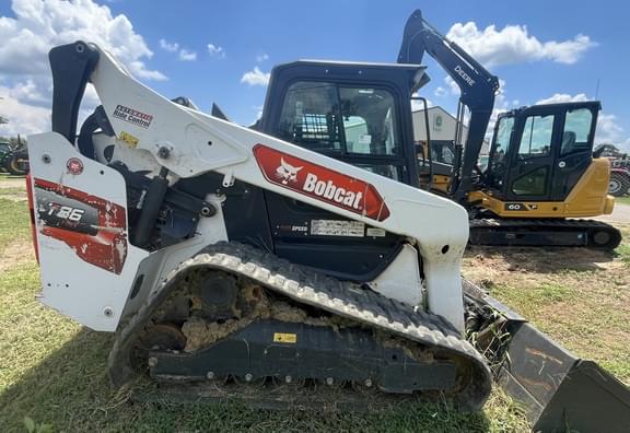 Image of Bobcat T86 equipment image 2