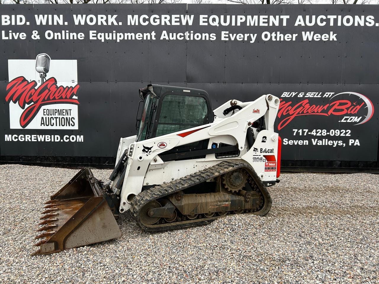 2023 Bobcat T870 Equipment Image0
