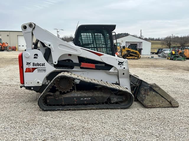 Image of Bobcat T870 equipment image 4