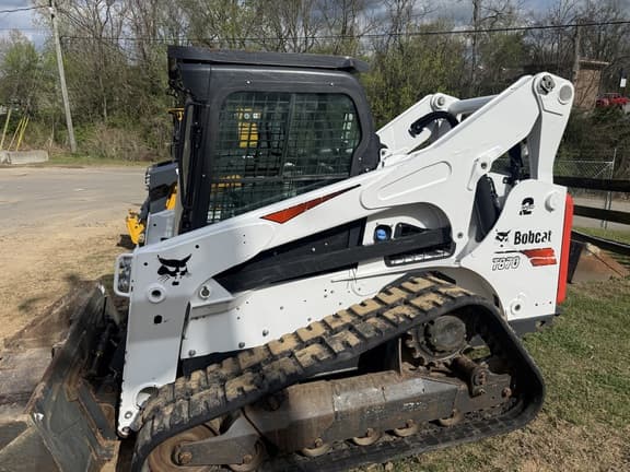 Image of Bobcat T870 equipment image 2