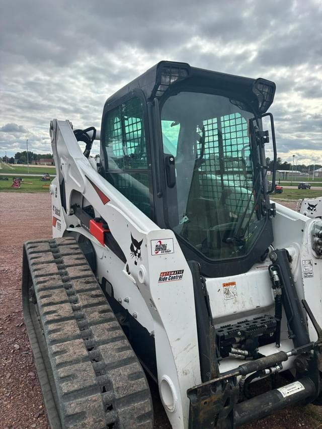 Image of Bobcat T870 equipment image 3