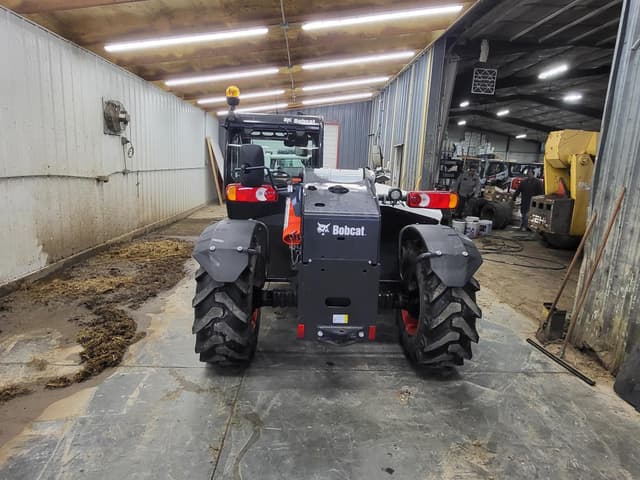 Image of Bobcat TL619 equipment image 2