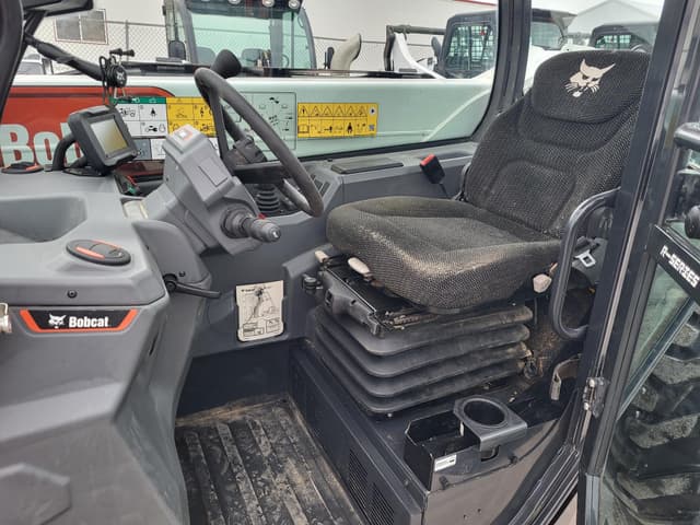 Image of Bobcat TL619 equipment image 4
