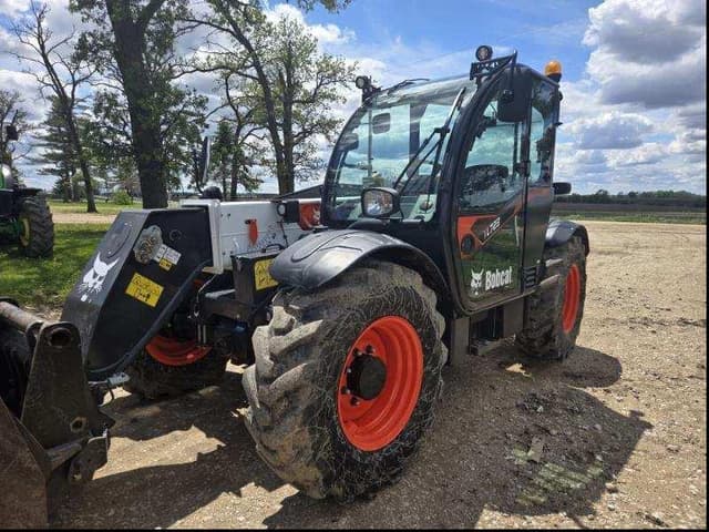 Image of Bobcat TL723 equipment image 3