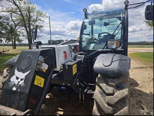 Image of Bobcat TL723 equipment image 4