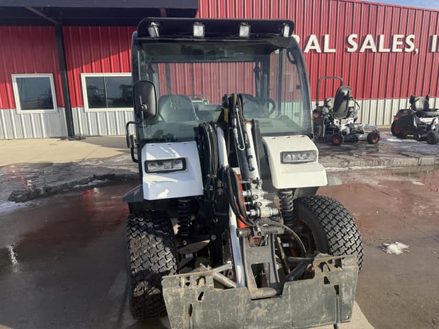 Image of Bobcat UW56 equipment image 4