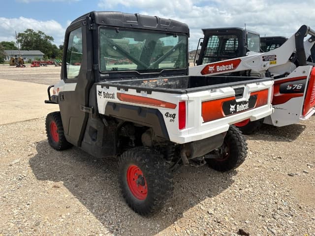 Image of Bobcat UV34 equipment image 3