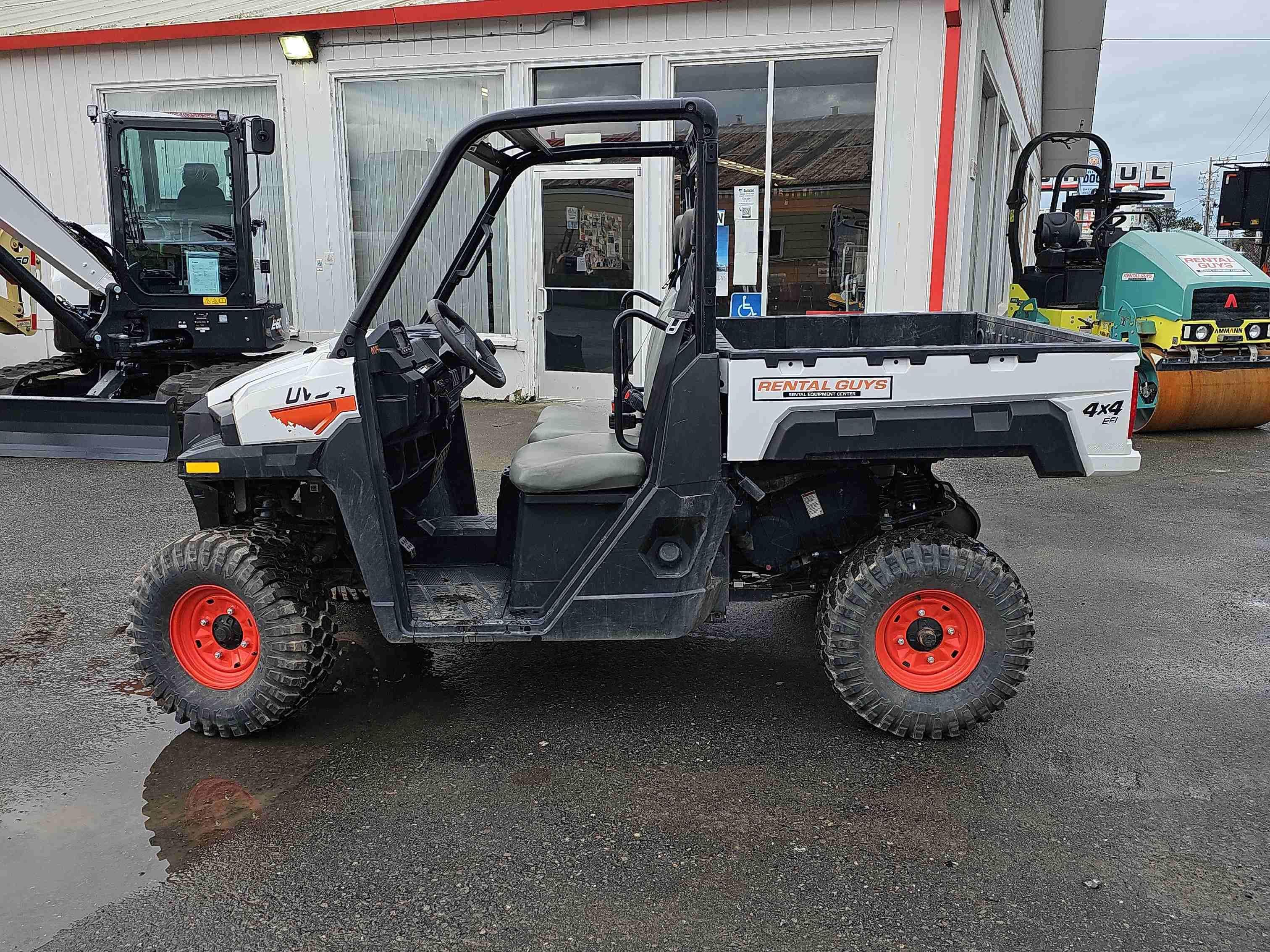 2023 Bobcat UV34 Equipment Image0
