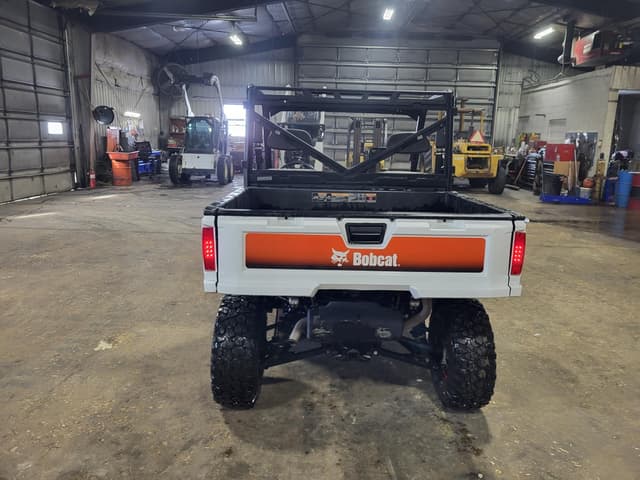 Image of Bobcat UV34 equipment image 2