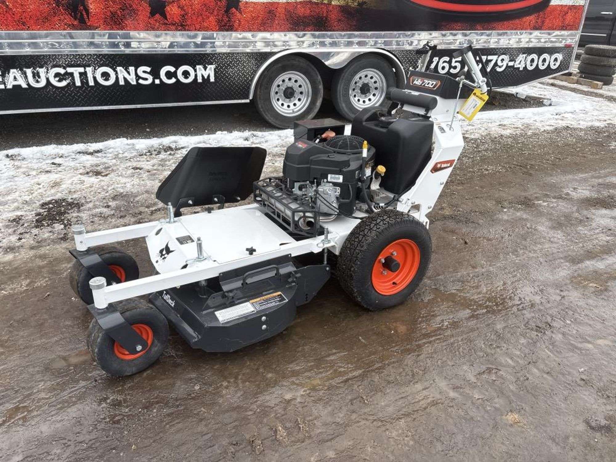 Main image Bobcat WB700