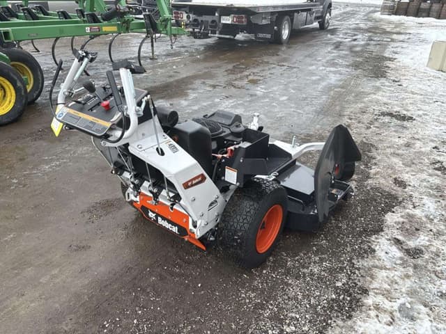 Image of Bobcat WB700 equipment image 3