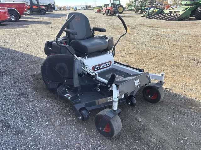 Image of Bobcat ZT2000 equipment image 4
