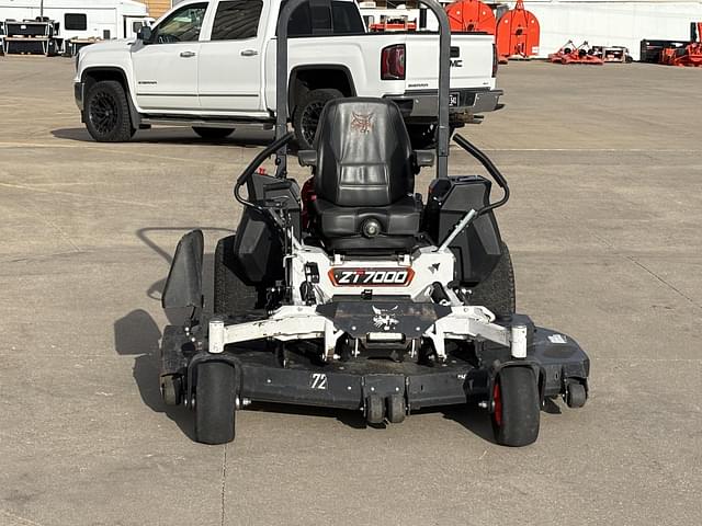 Image of Bobcat ZT7000 equipment image 2