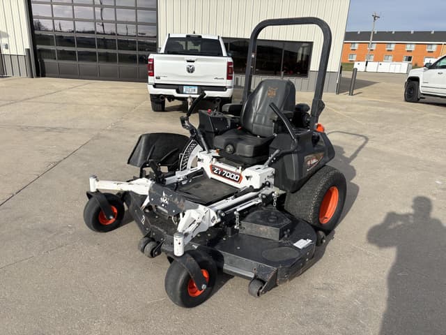 Image of Bobcat ZT7000 equipment image 1