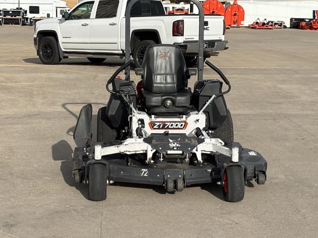 Image of Bobcat ZT7000 equipment image 2