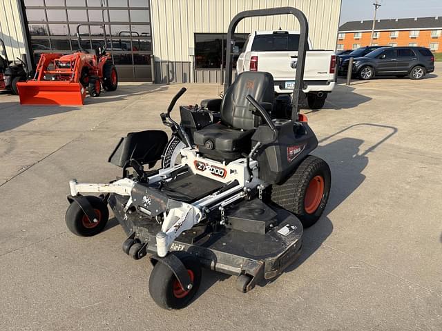 Image of Bobcat ZT7000 equipment image 1
