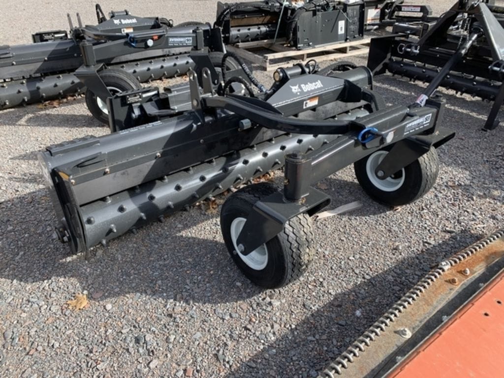 Main image Bobcat 84SCH