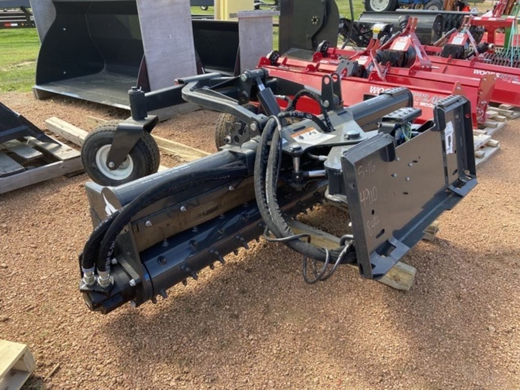 Main image Bobcat 84SCH