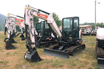 Main image Bobcat E42