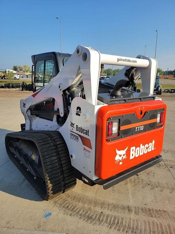 Image of Bobcat T770 equipment image 2