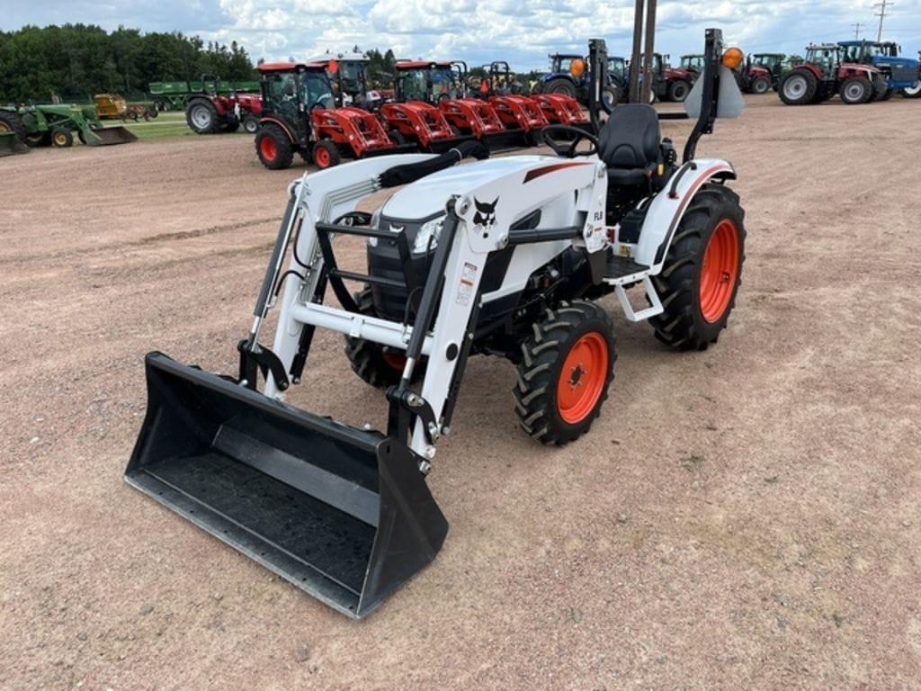 2023 Bobcat CT2035 Equipment Image0