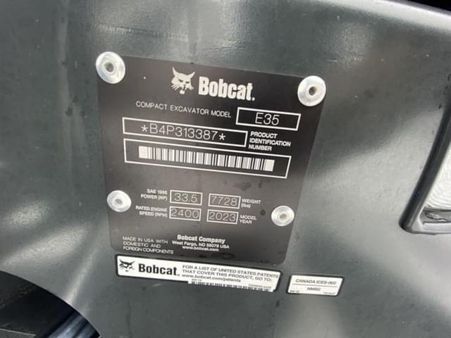 Image of Bobcat E35 equipment image 4