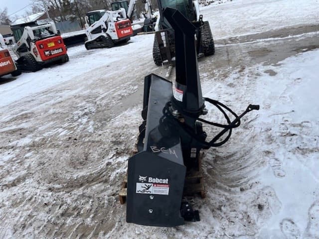 Image of Bobcat 72" Snowblower equipment image 2