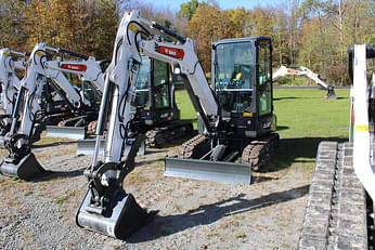 Main image Bobcat E32