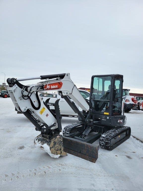 Image of Bobcat E42 equipment image 1