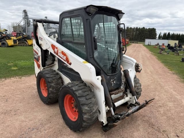 Image of Bobcat S64 equipment image 2