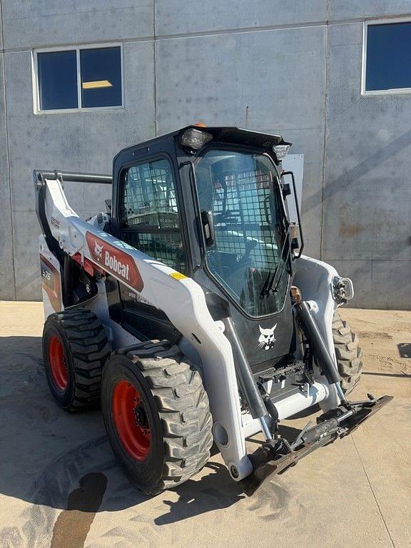 Image of Bobcat S76 equipment image 1