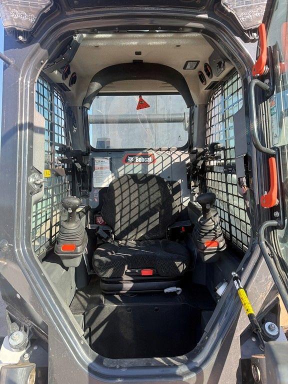 Image of Bobcat S76 equipment image 4