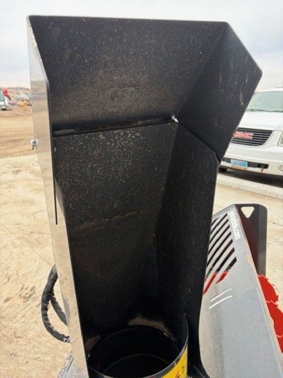 Image of Bobcat 32X68 equipment image 3