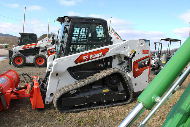 Image of Bobcat T62 equipment image 1