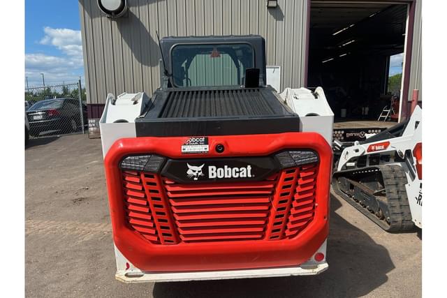 Image of Bobcat T62 equipment image 2