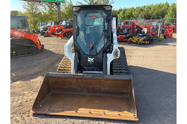 Image of Bobcat T66 equipment image 4
